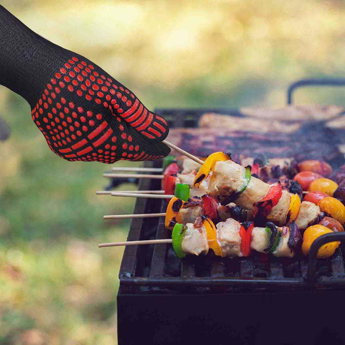 TableCraft Black & Red Grilling Gloves, Set of 2 - Image 3