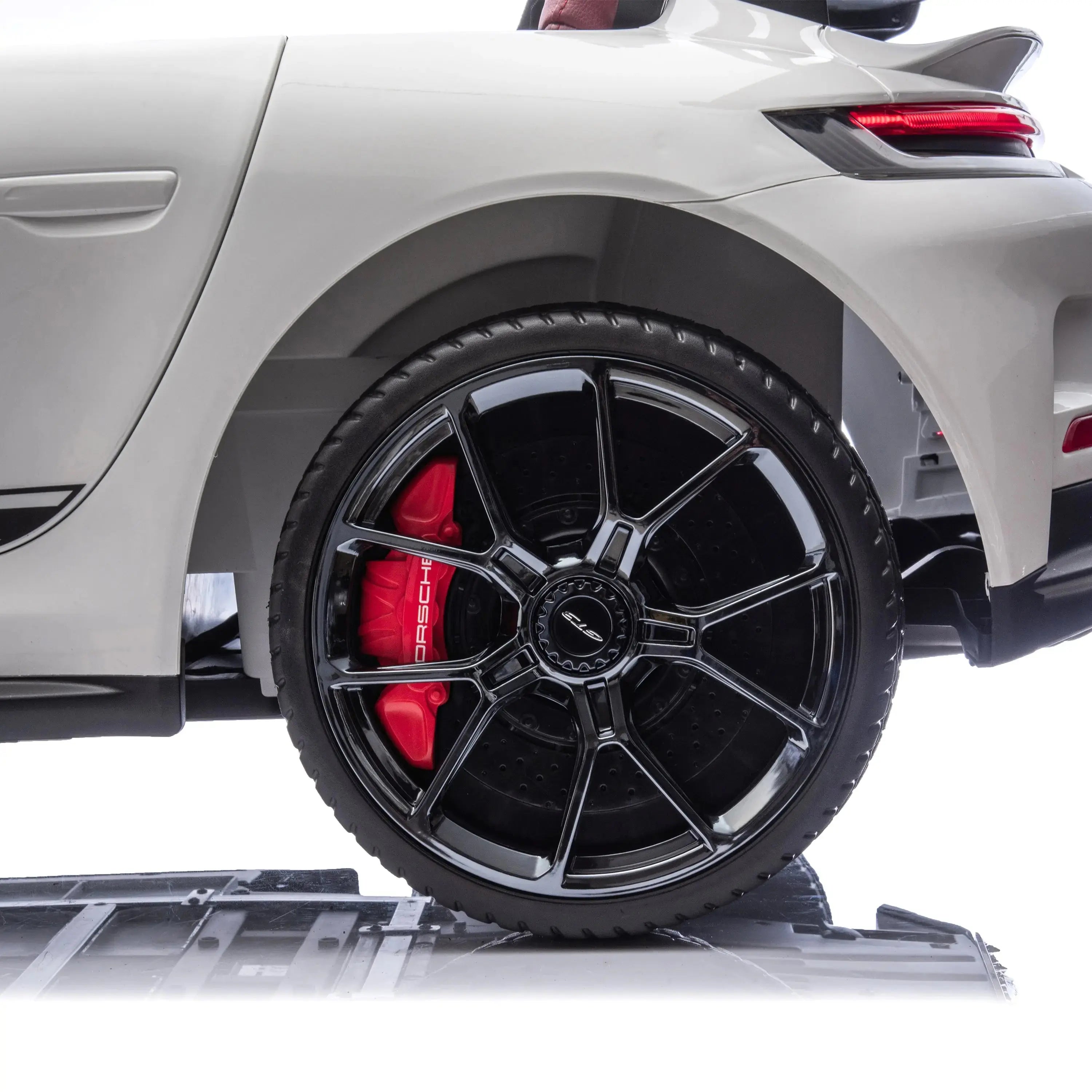 24V Porsche 911 GT3 2 Seater - NEW Silent Motor - Image 44