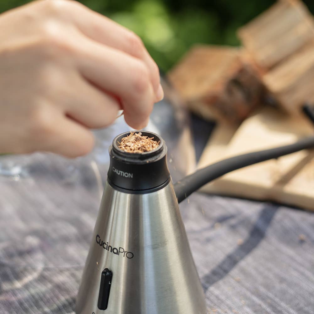Camerons Extra Fine Apple Smoking Wood Chips – 1 Pint - Image 3