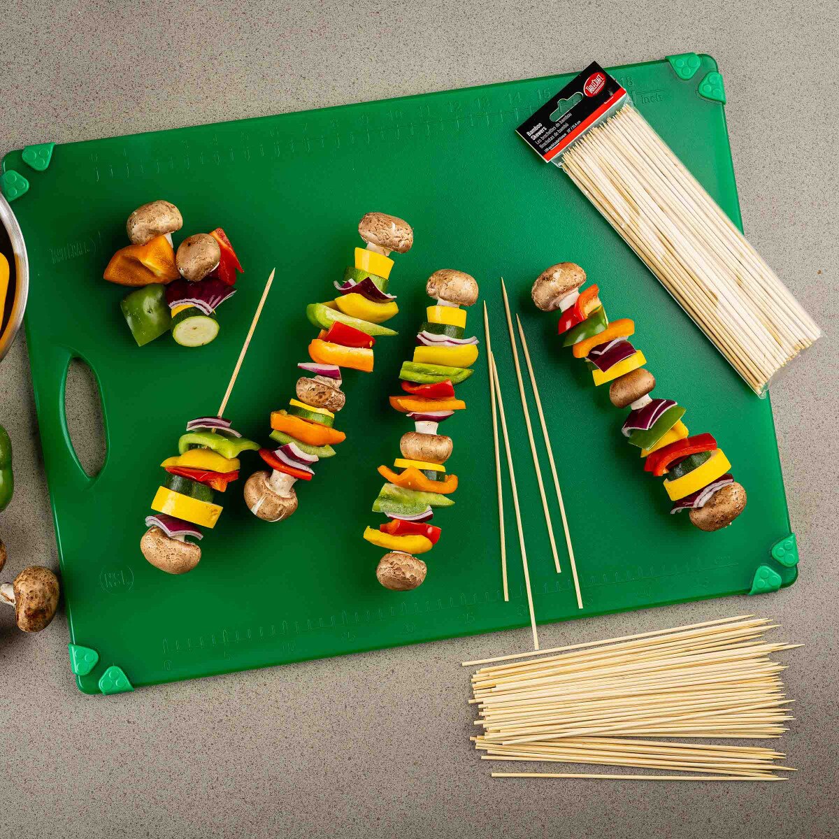 TableCraft 10' Bamboo Skewers, Pack of 100 - Image 2