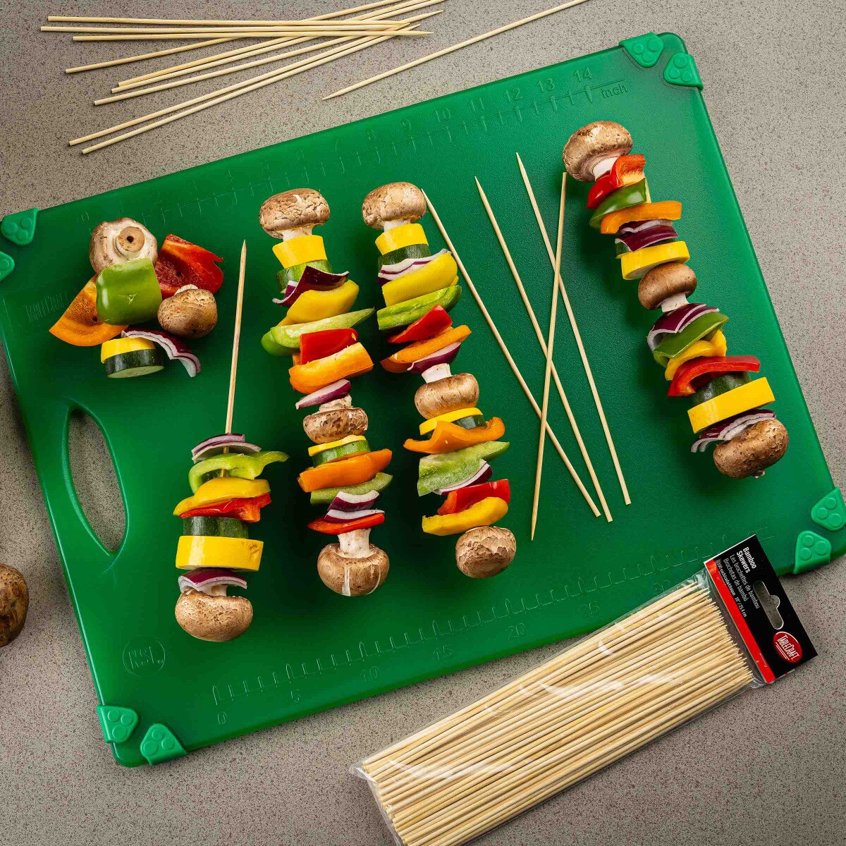 TableCraft 10' Bamboo Skewers, Pack of 100 - Image 10
