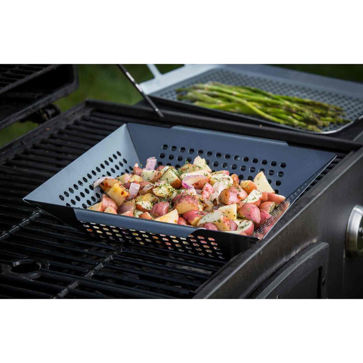 TableCraft Square Non-Stick Grilling Basket - Image 2