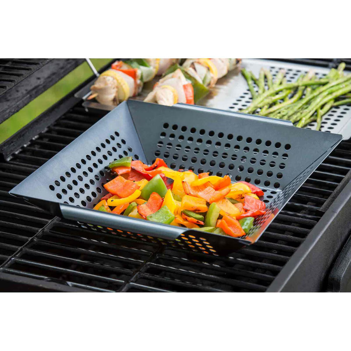 TableCraft Square Non-Stick Grilling Basket - Image 4