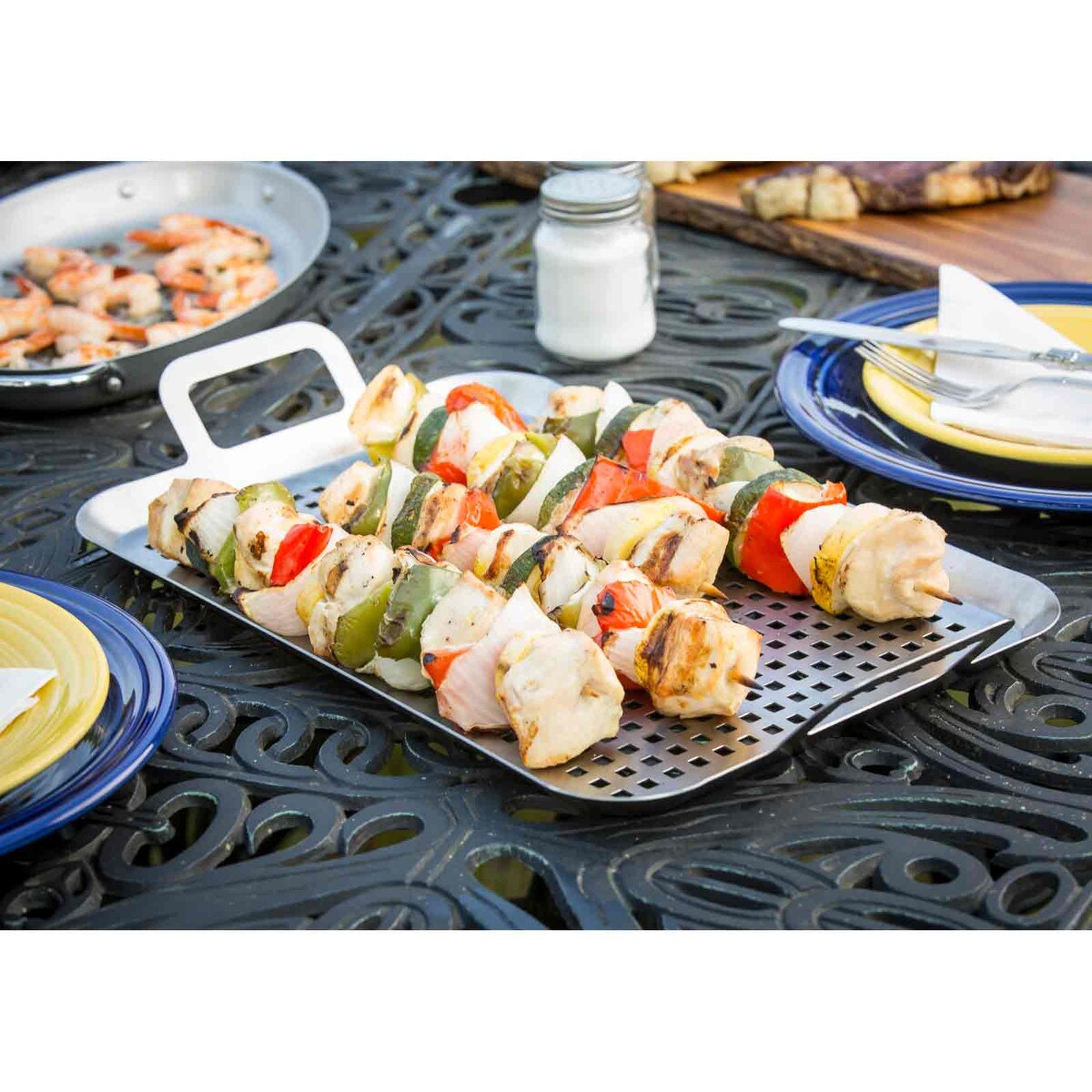 TableCraft Large Grilling Tray with Handles - Image 7