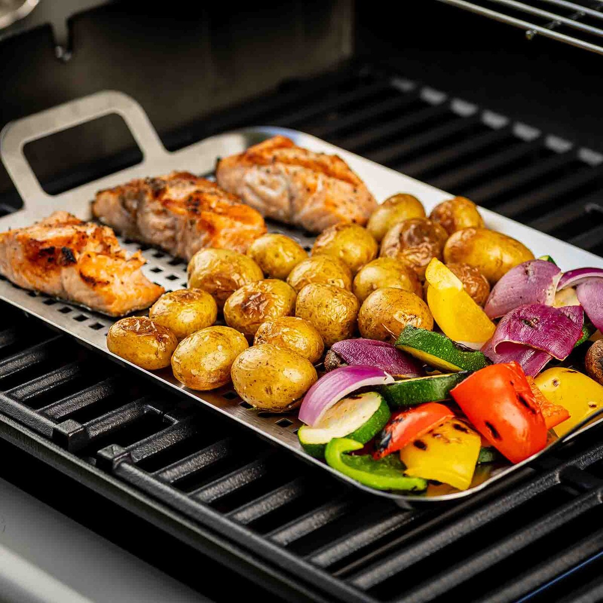 TableCraft Large Grilling Tray with Handles - Image 2