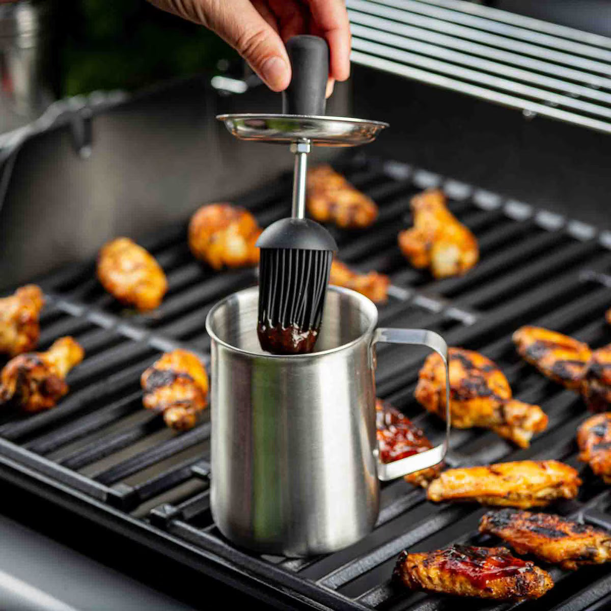 TableCraft 16 oz Sauce Pot With Silicone Basting Brush - Image 18