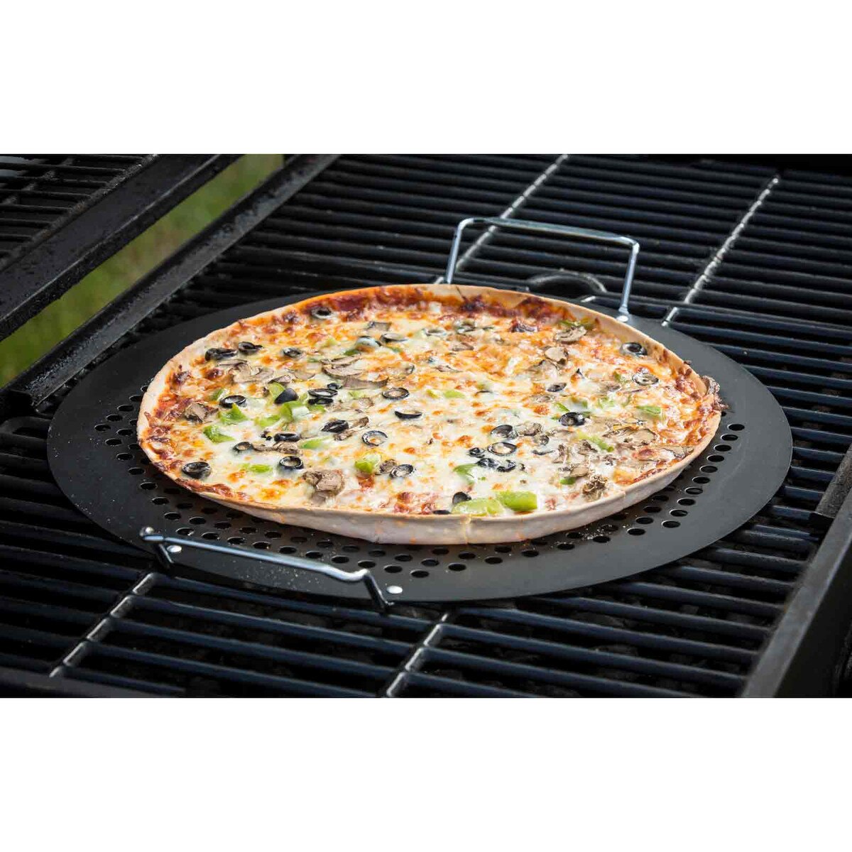 TableCraft Non-Stick Pizza Grilling Tray - Image 5