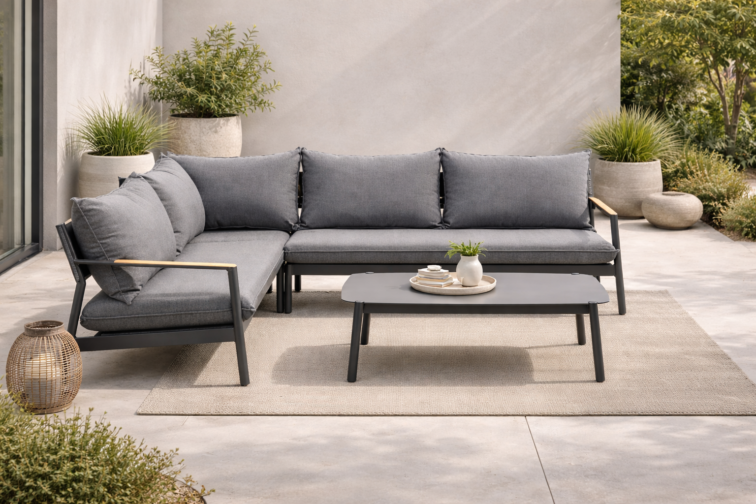 Monti 4-Piece Aluminum Outdoor Sectional Set