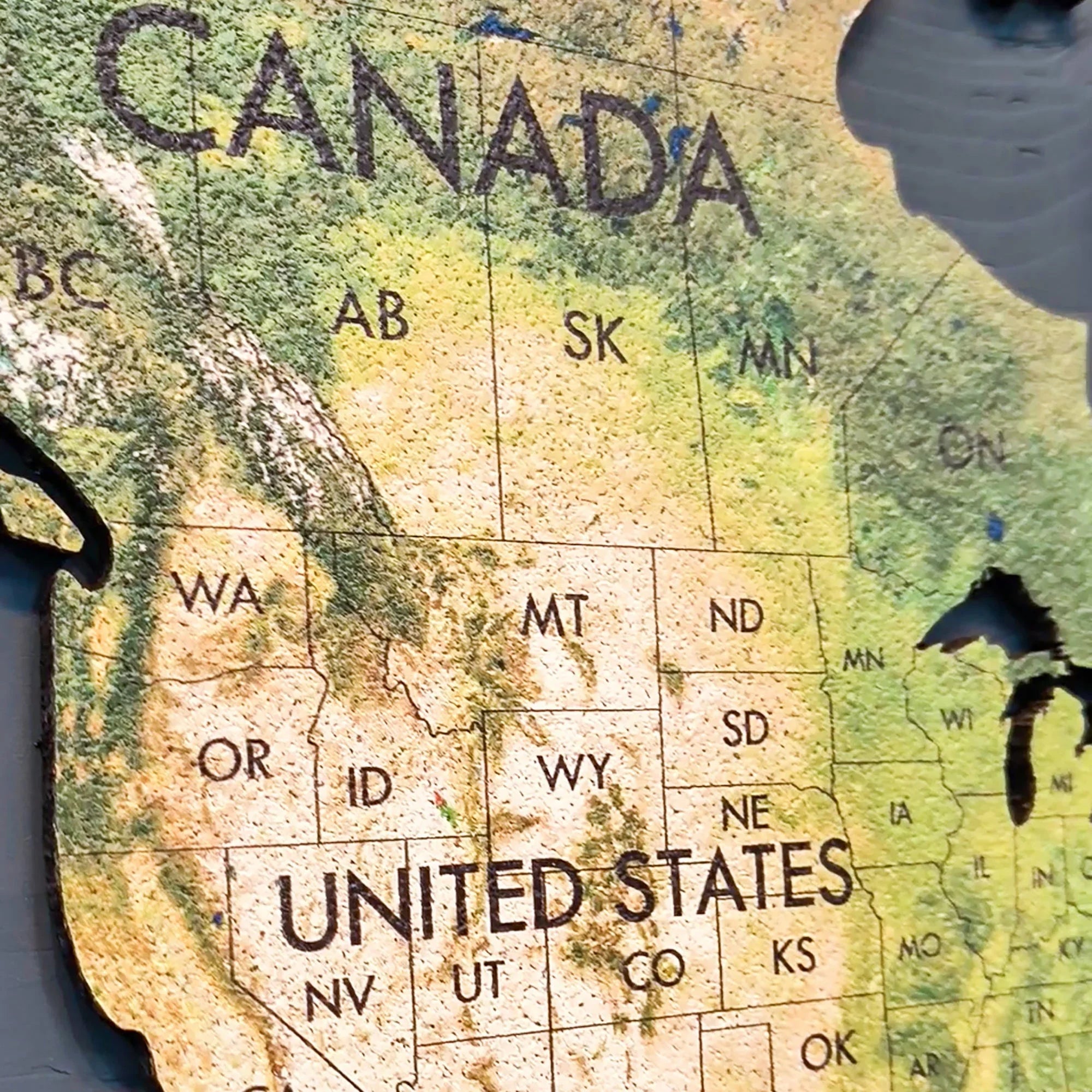 Wanderlust Maps Geo Optic Labelled Push Pin Map | 44 x 24