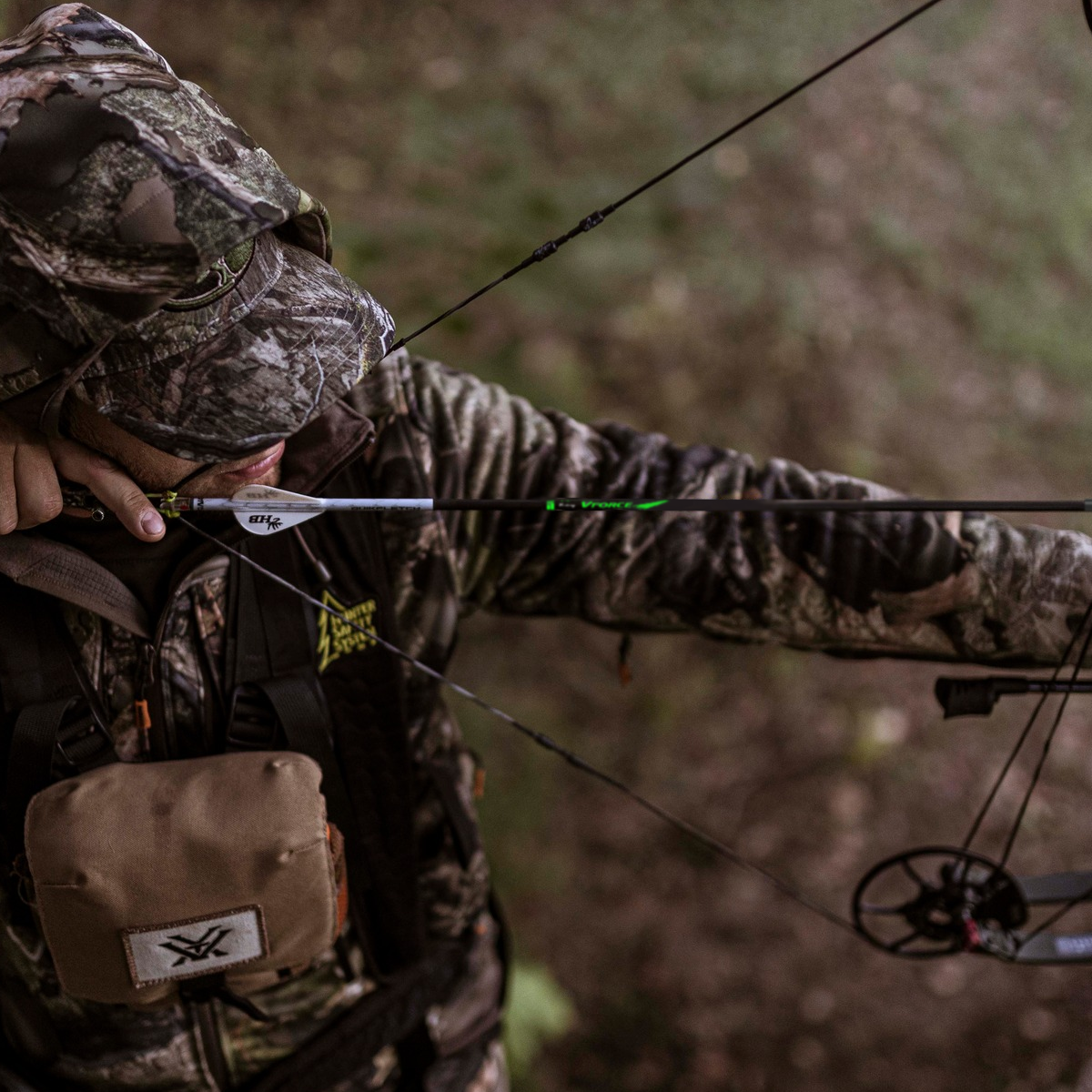 Victory Archery VForce .245 Fletched Hunting Arrows – 6 Pack - Image 2