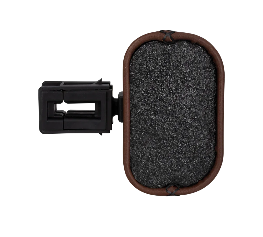 Bear Archery leather Kodiak quiver with black textured cover and brown trim