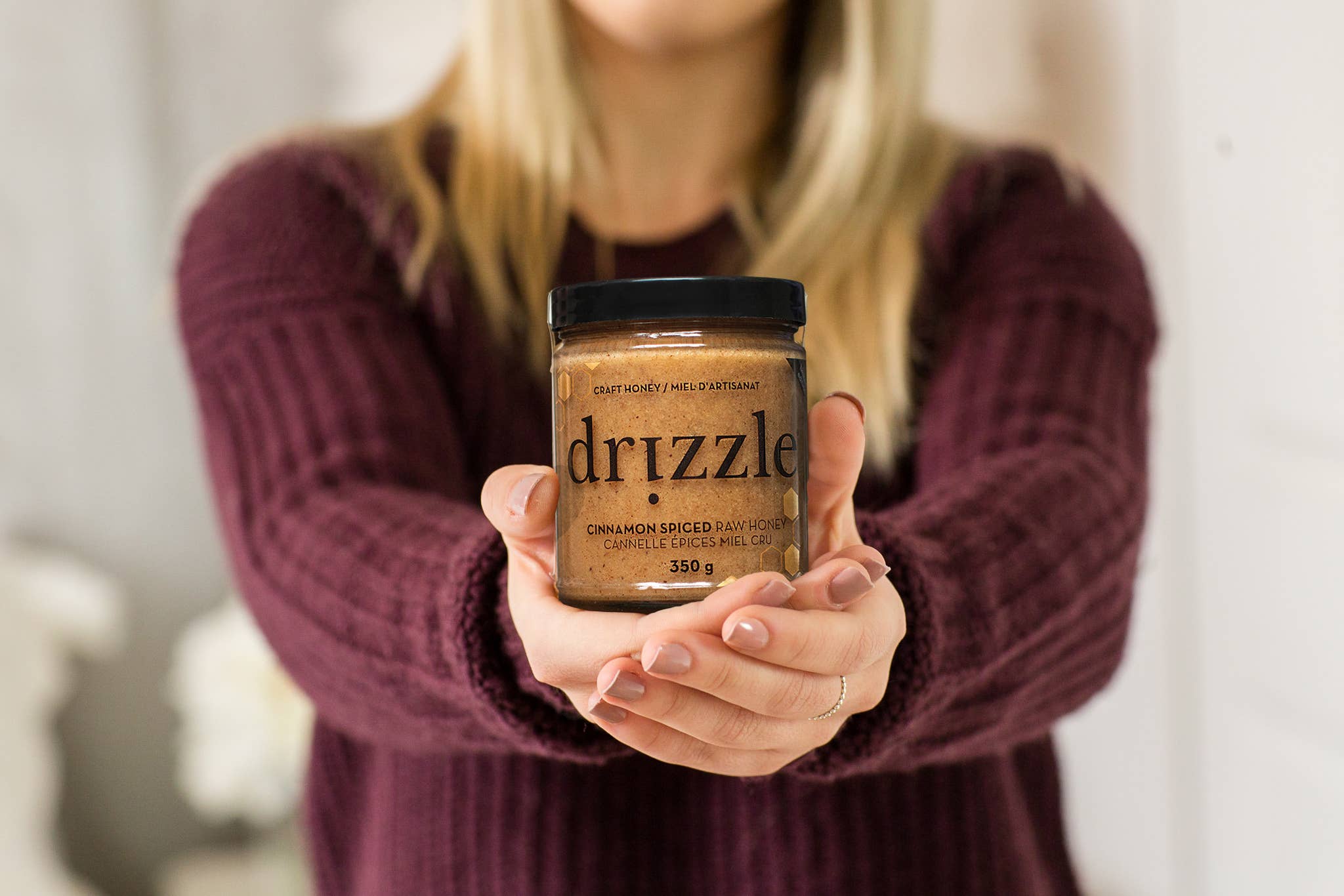 Drizzle Honey Cinnamon Spiced Raw Honey – 350 g - Image 3