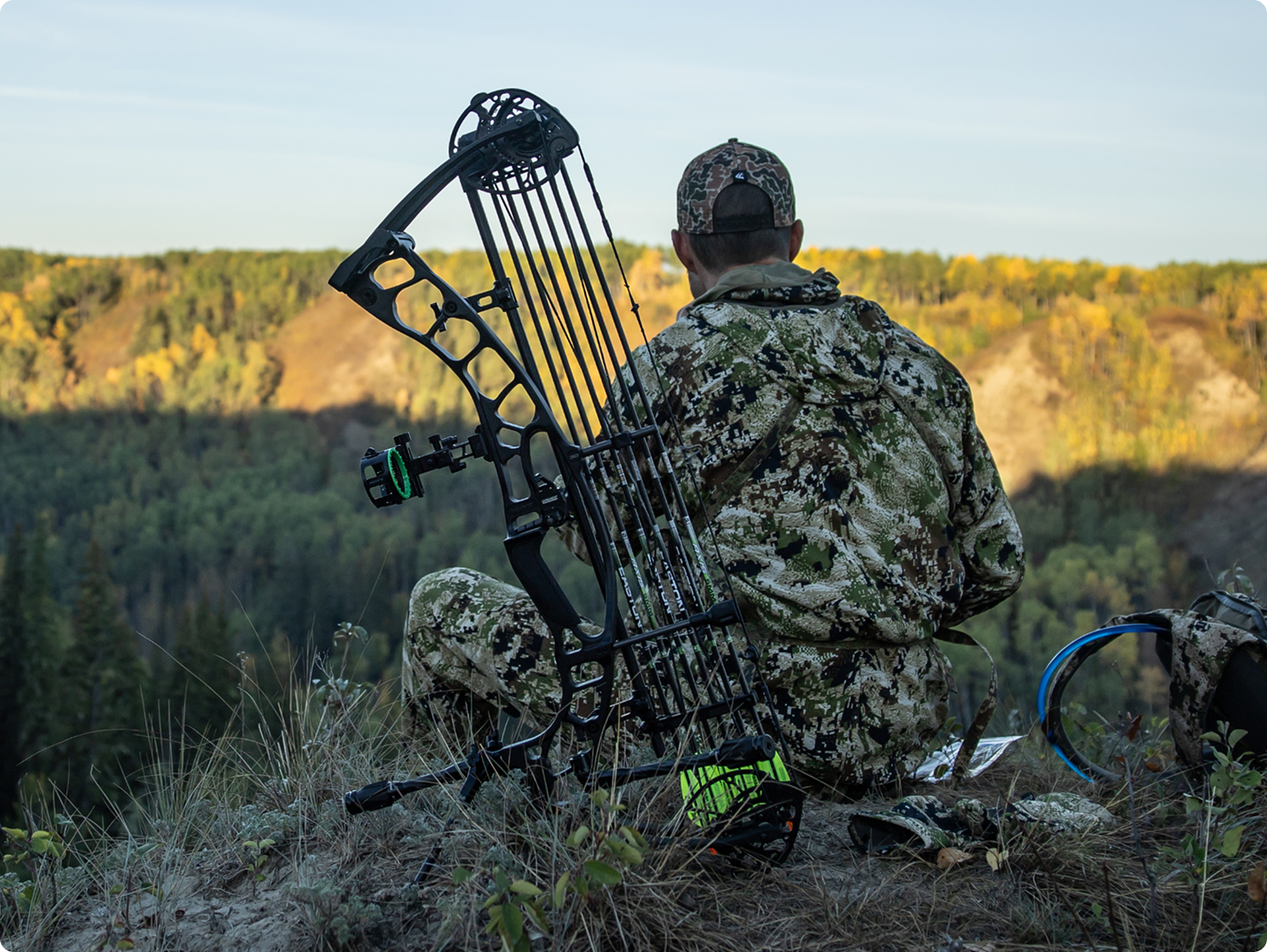 Hoyt Archery Enduro Premium Package Compound Bow