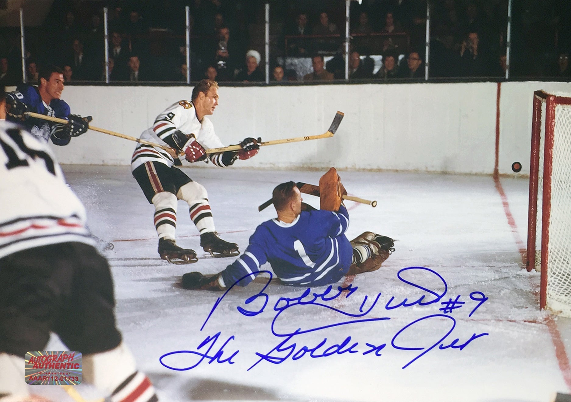 JOHNNY BOWER AND SIGNED BOBBY HULL PHOTO - CHG BLACKHAWKS, TO MAPLE LEAFS 12'X8'