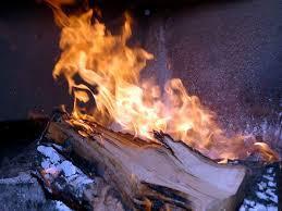 Lazy Kettle Brand all natural liquid smoke 1 gallon jug with wood smoke graphic on label