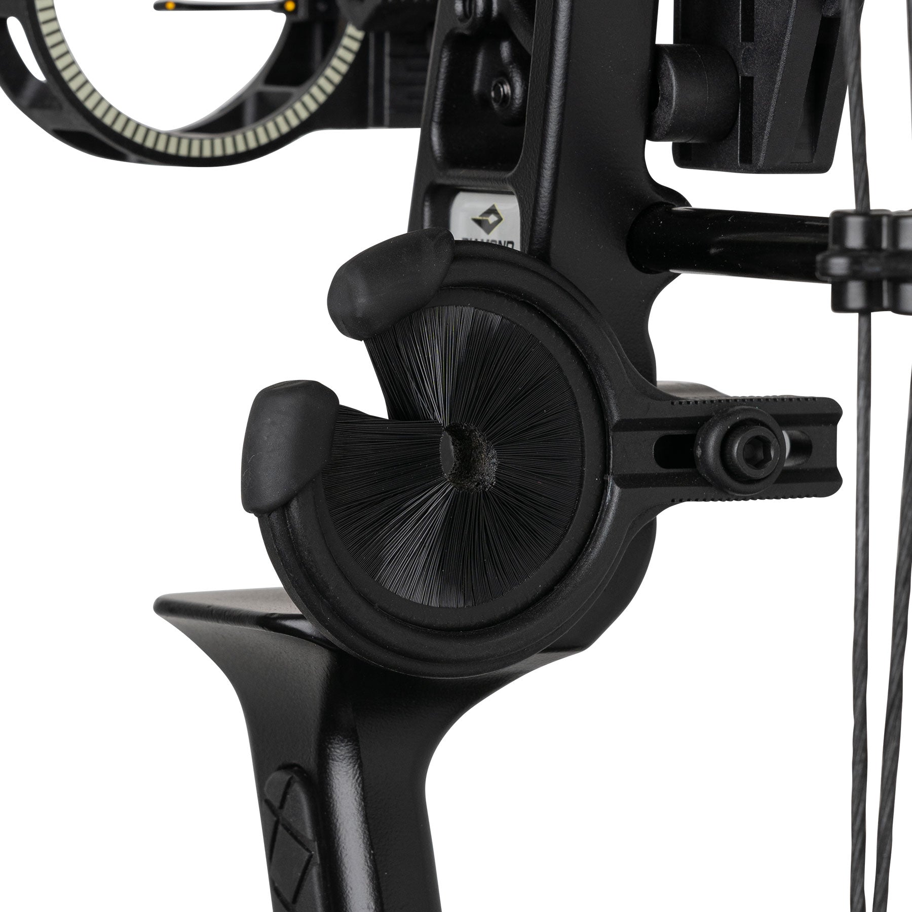 Diamond Archery Edge XT Compound Bow Package - Image 7