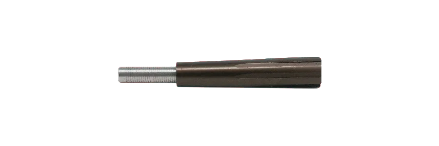 metal spiral fluted reamer tool with a cylindrical shank for machining