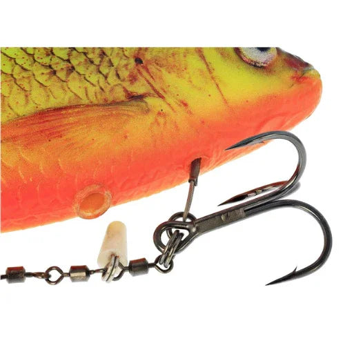 Westin Ricky the Roach lure with inline hookup and treble fishing hook detail