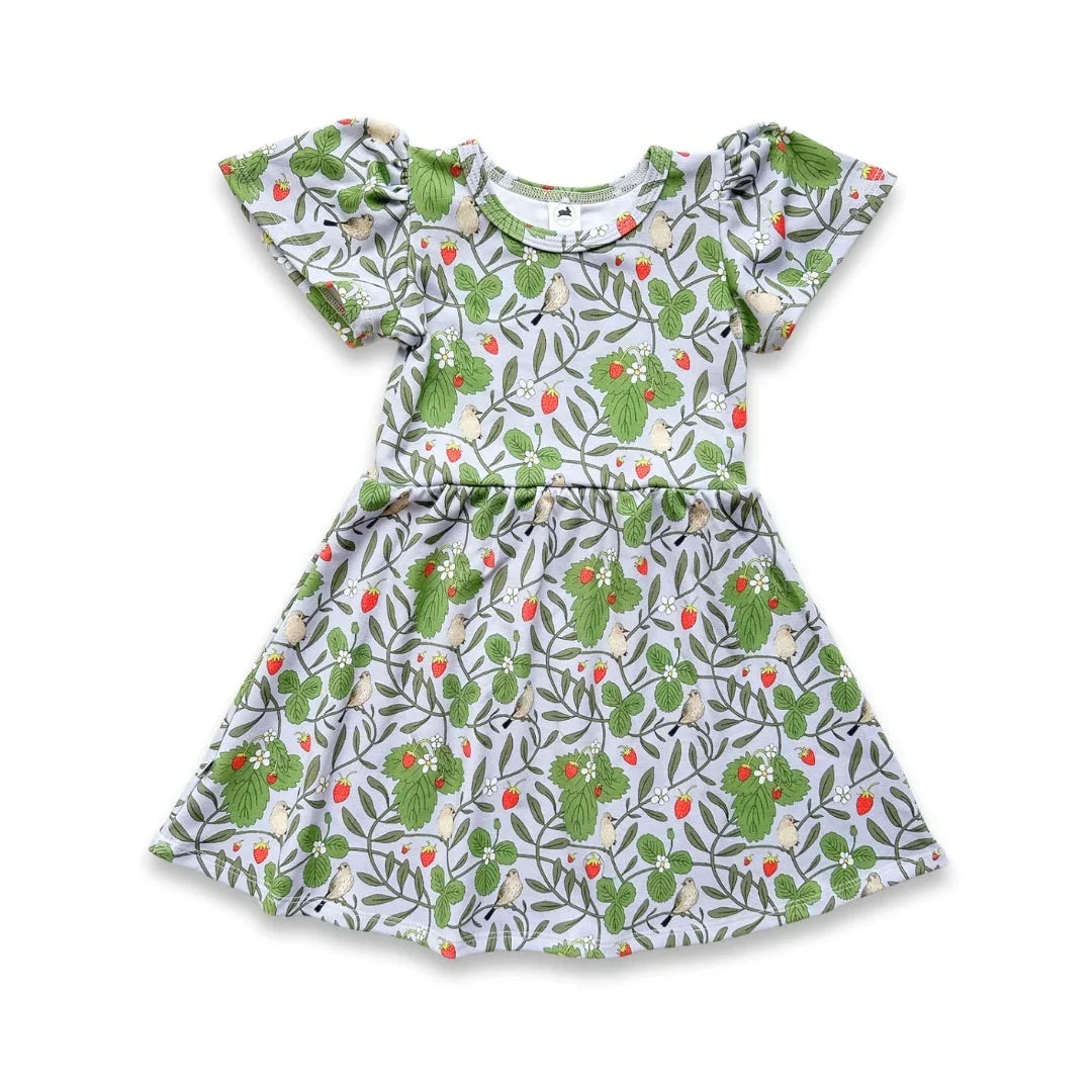 Girls’ short-sleeve dress with bird, strawberry, and leaf print on light background