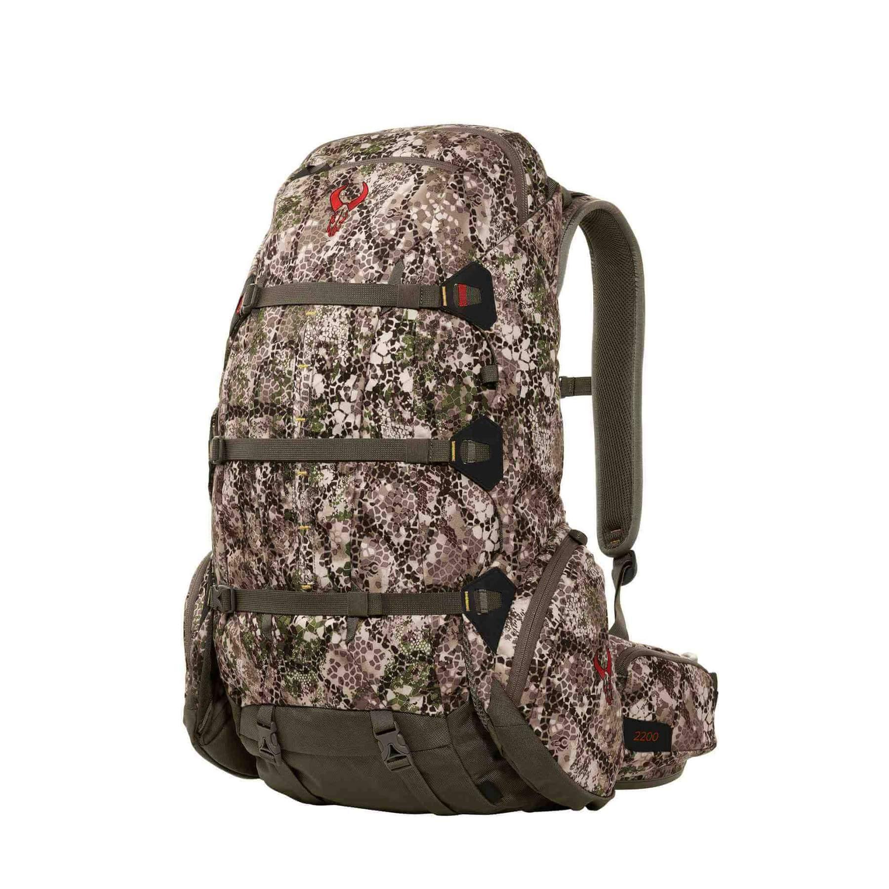 Badlands 2200 camouflage hunting backpack with padded straps and hip belt