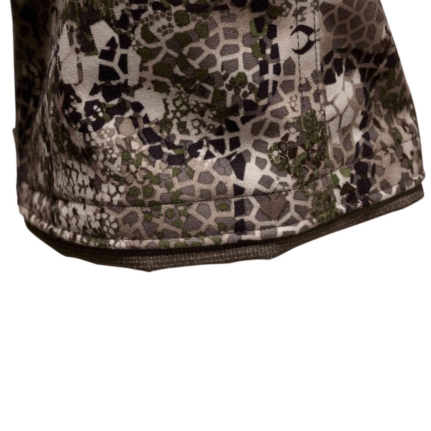 Close-up of Badlands Calor Pant with camouflage hunting fabric pattern detail