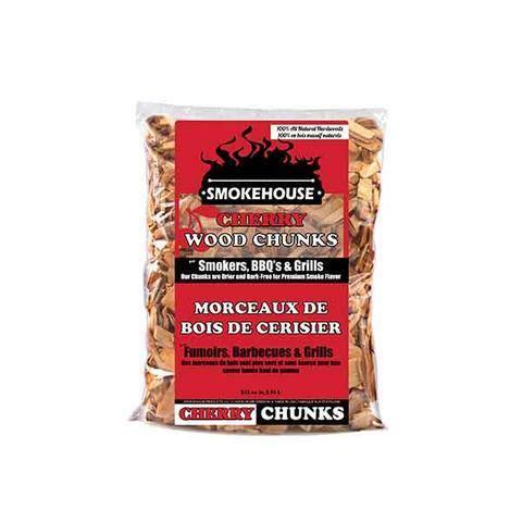 Smokehouse cherry wood chunks bag for smokers, BBQs, and grills with bilingual label.