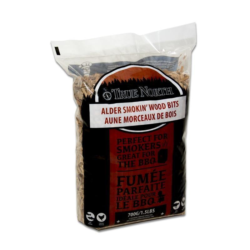 True North Alder Smokin' Wood Bits 700g bag for BBQ and smokers
